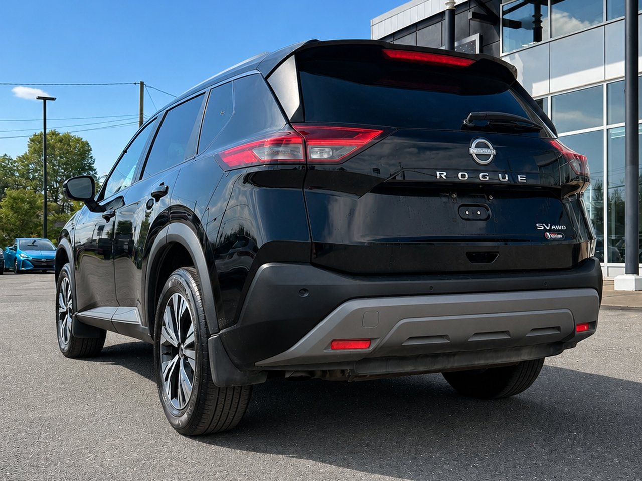 2023 Nissan Rogue SV Midnight Black Granby - photo #4