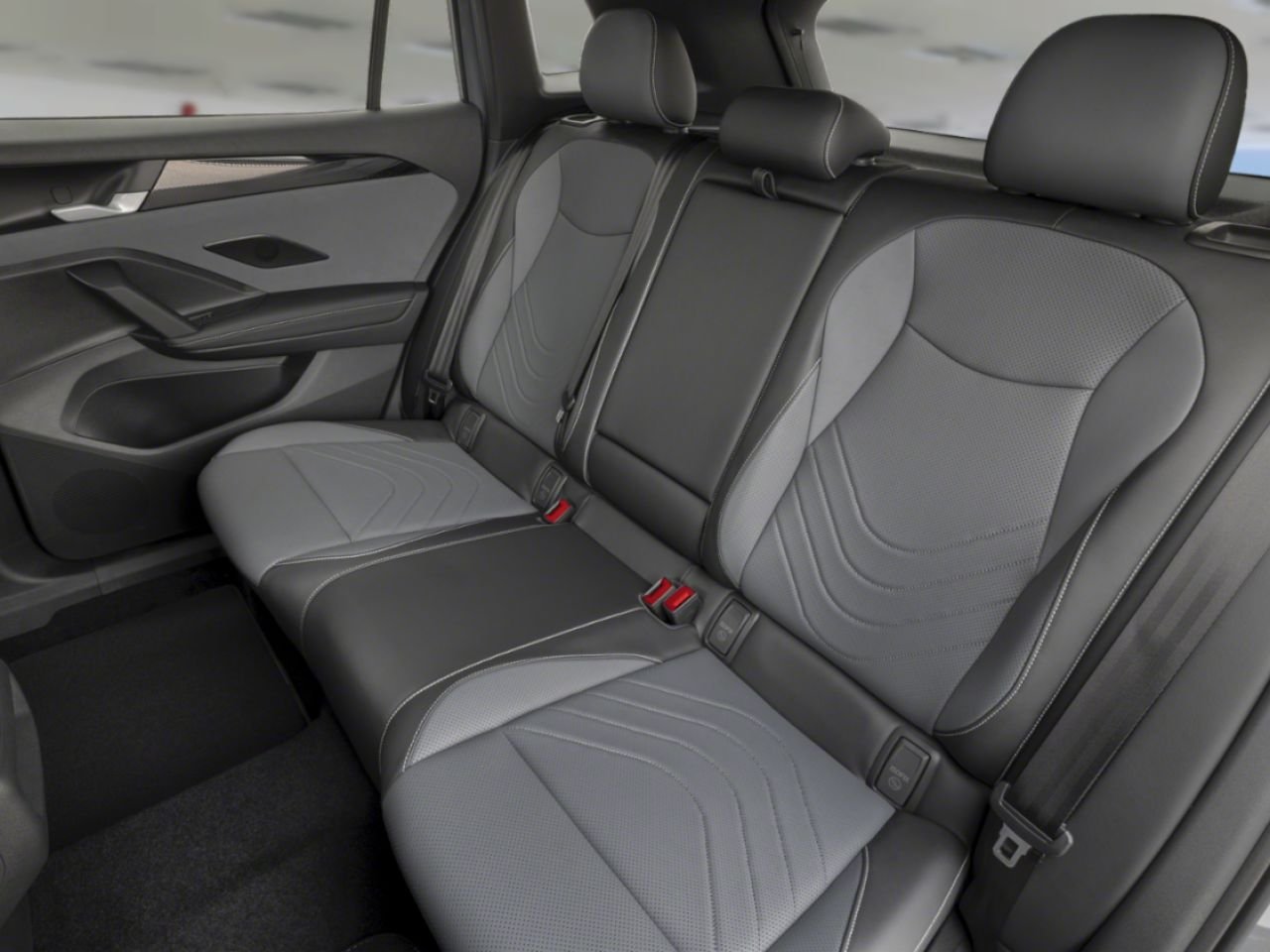 2026 Volkswagen Tiguan Comfortline R-Line Black Edition 4MOTION Black Gatineau - photo #7