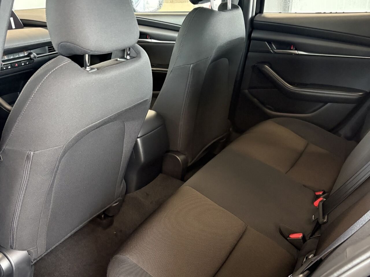 2026 MAZDA Mazda3 GX Jet Black Mica Châteauguay - photo #12