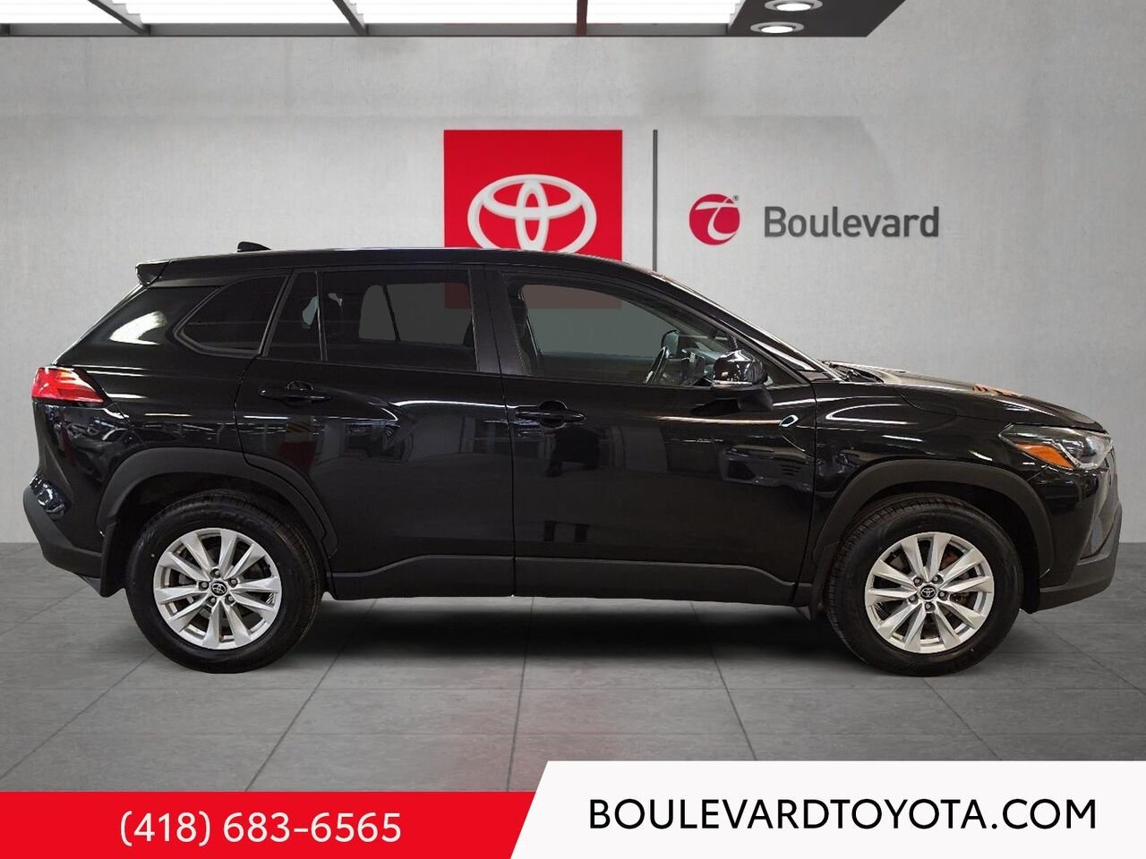 2022 Toyota Corolla Cross 99449C-89 | LE Black Québec - photo #2