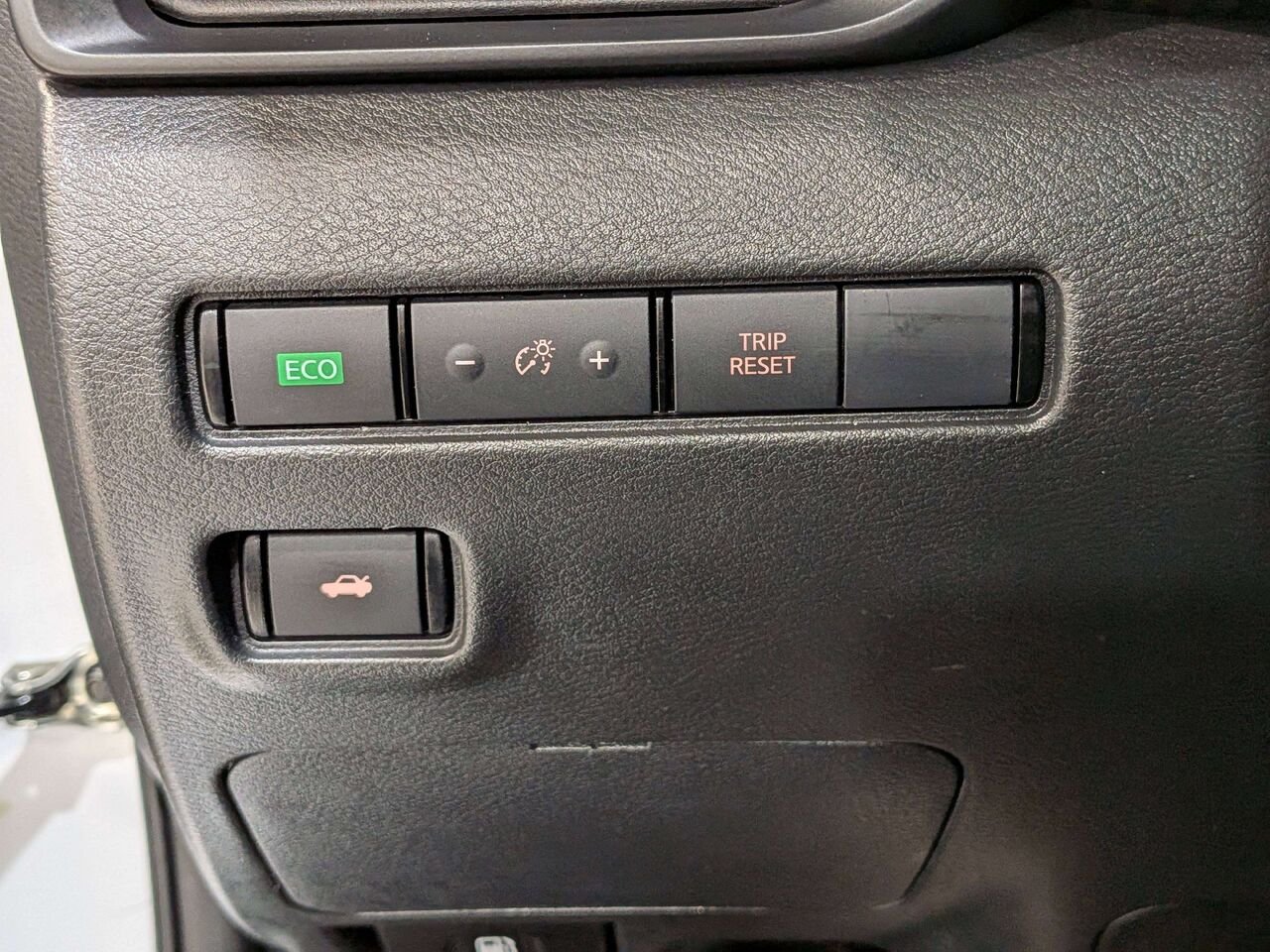2024 Nissan Sentra S Plus CVT White Val-David - photo #28