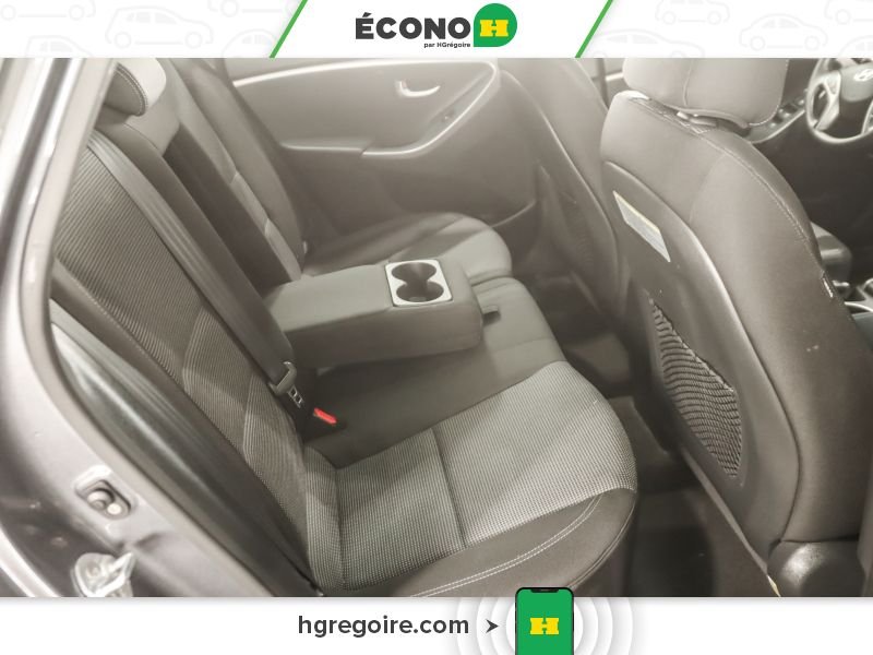 2017 Hyundai Elantra Grey Saint-Eustache - photo #24