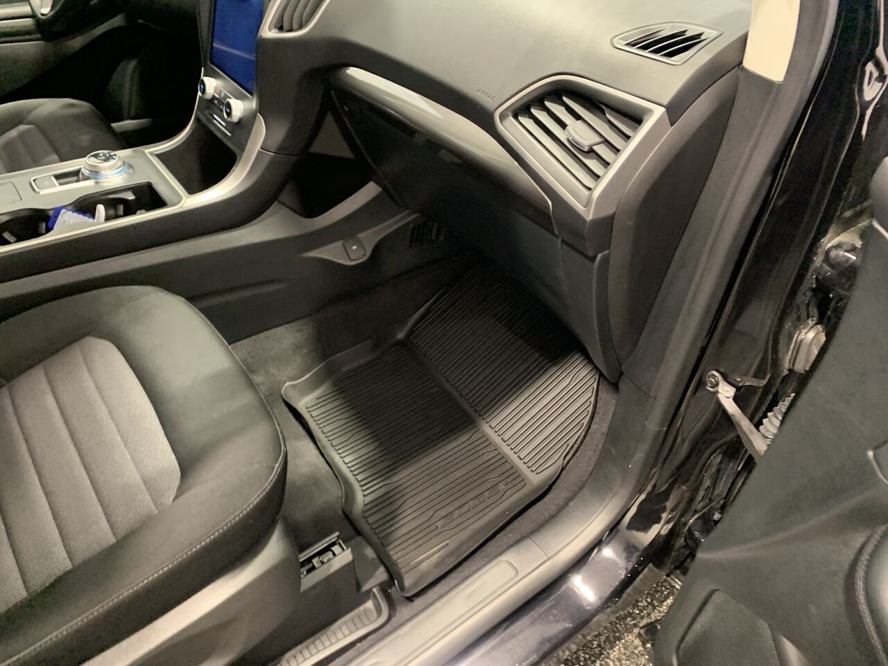 Ford Edge SE AWD SE + AWD + ANDROID + CARPLAY 2023 Noir Châteauguay - photo #17