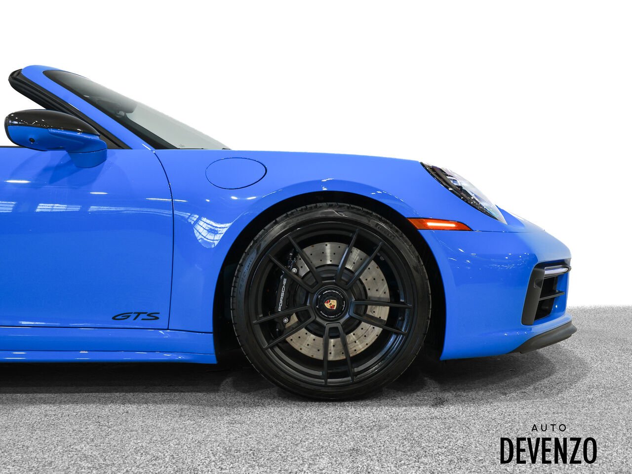 2023 Porsche 911 Blue Saint-Eustache - photo #7