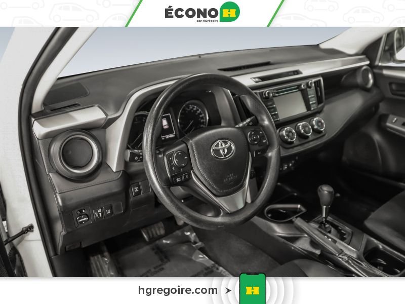 Toyota Rav 4 821020 | LE AWD GR ÉLEC A/C BLUETOOTH CAMÉRA MAGS 2017 Blanc Laval - photo #21