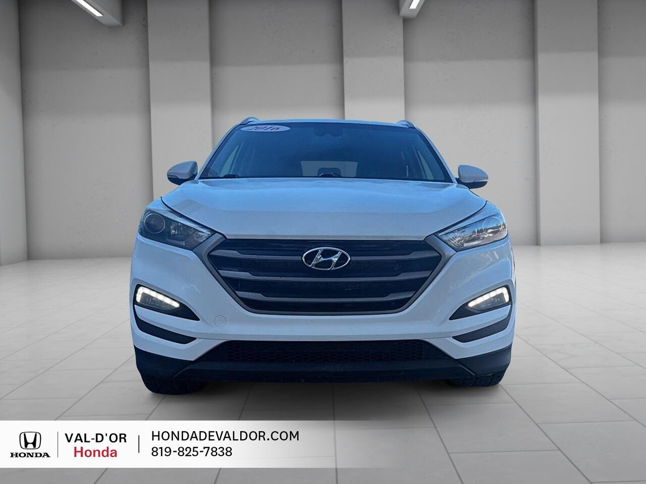 Hyundai Tucson Premium 2.0L 4 portes AWD 2016 Blanc Val-d'Or - photo #1