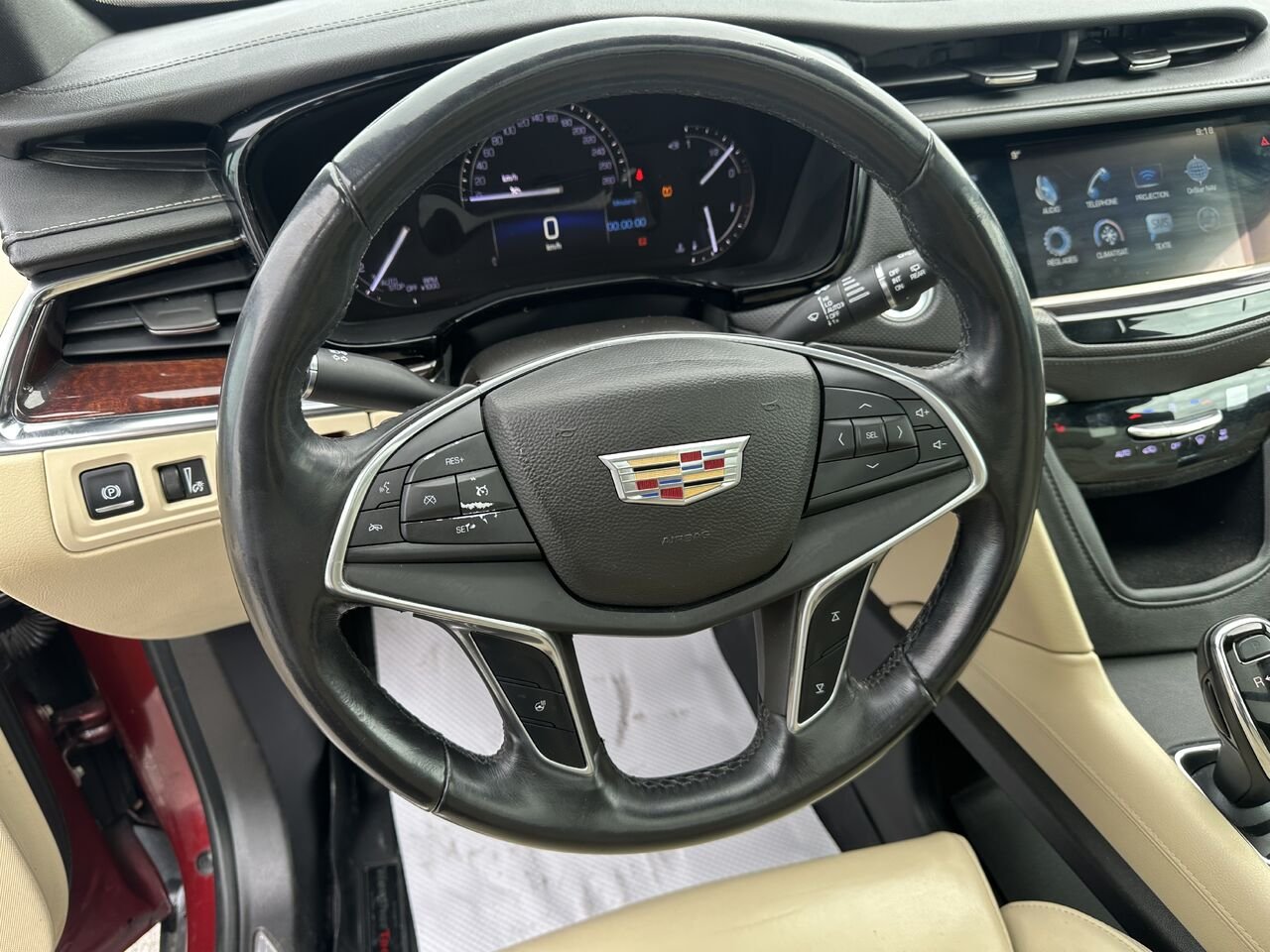 2017 CADILLAC XT5 LUXURY TI 4 portes de luxe Red Gatineau - photo #5