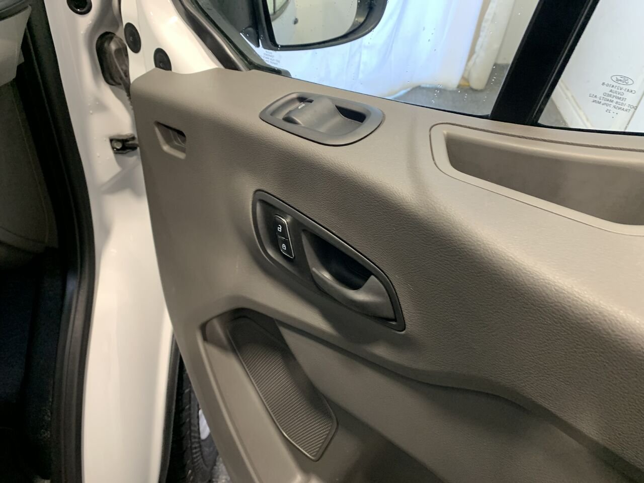 Ford Transit fourgon utilitaire HR 148WB AWD TRANSIT CARGO VAN, TOIT HAUT, 148WB, AWD 2025 Blanc Châteauguay - photo #20