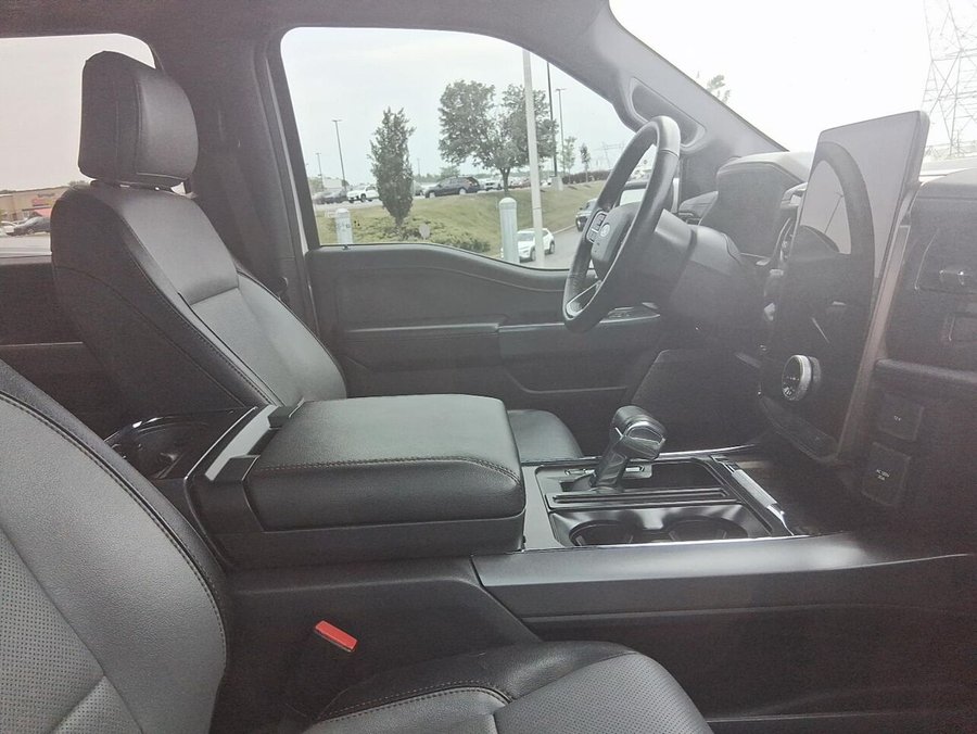Ford F-150 Lightning LARIAT SuperCrew LONG RANGE 2023 2023 Blanc