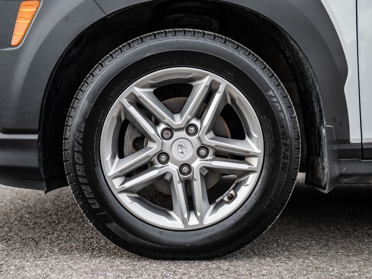 2020 Hyundai Kona White Sainte-Julienne - photo #7
