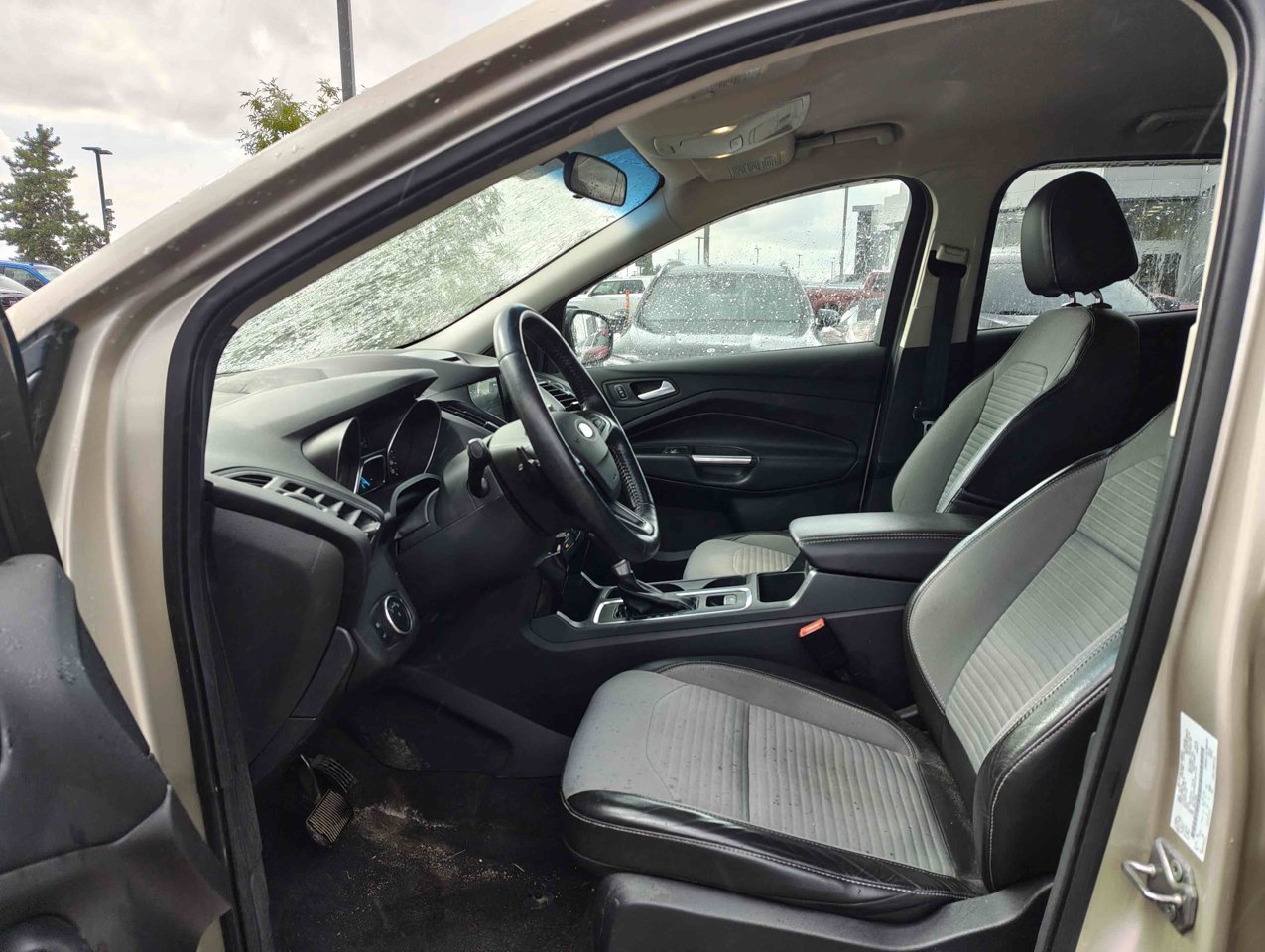 2017 Ford Escape 4WD 4dr SE White Sherwood Park - photo #7
