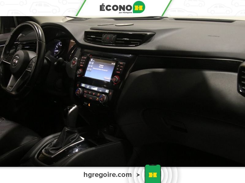 2017 Nissan Qashqai Green Laval - photo #27