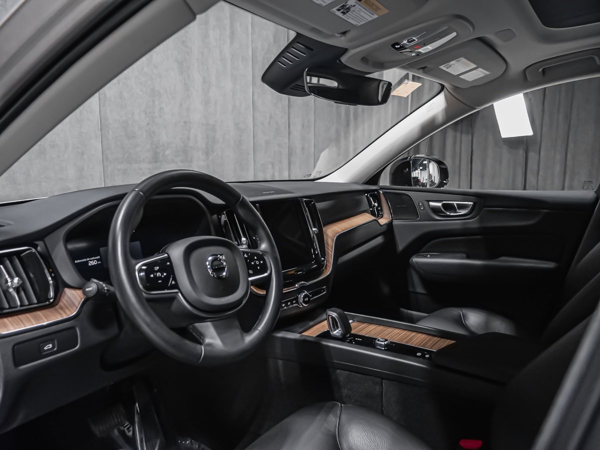 2023 Volvo XC60 B6 PLUS DARK CLIMAT HARMAN KARDON Purple Montreal - photo #5