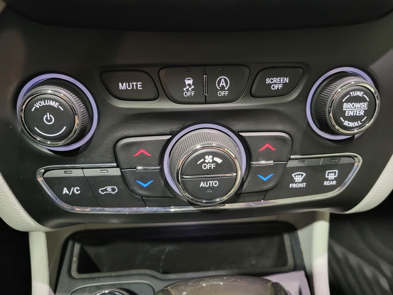 Jeep Cherokee 2019 Rouge Longueuil, - photo #26