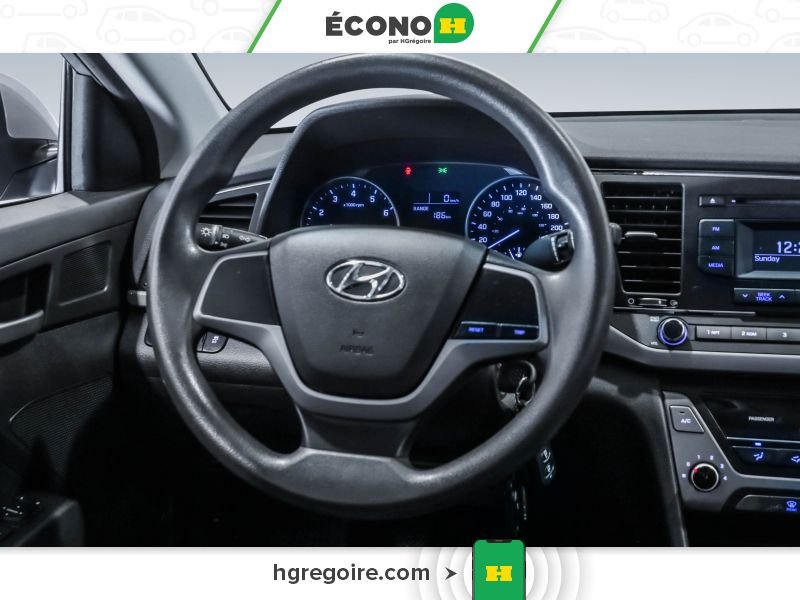 2017 Hyundai Elantra Silver Laval - photo #13
