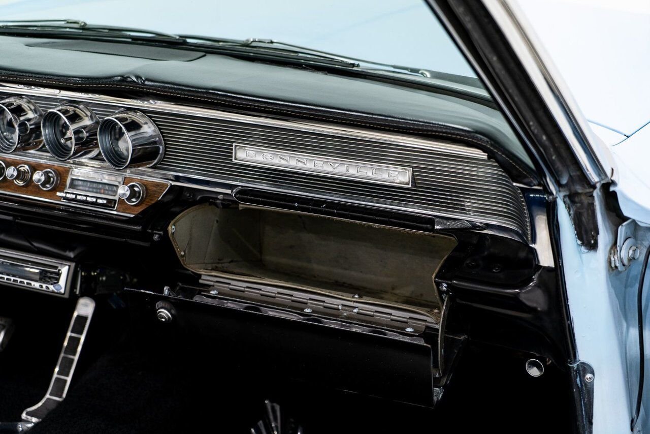 Pontiac Bonneville **PRICE IN USD** 1964 Bleu Montréal - photo #74