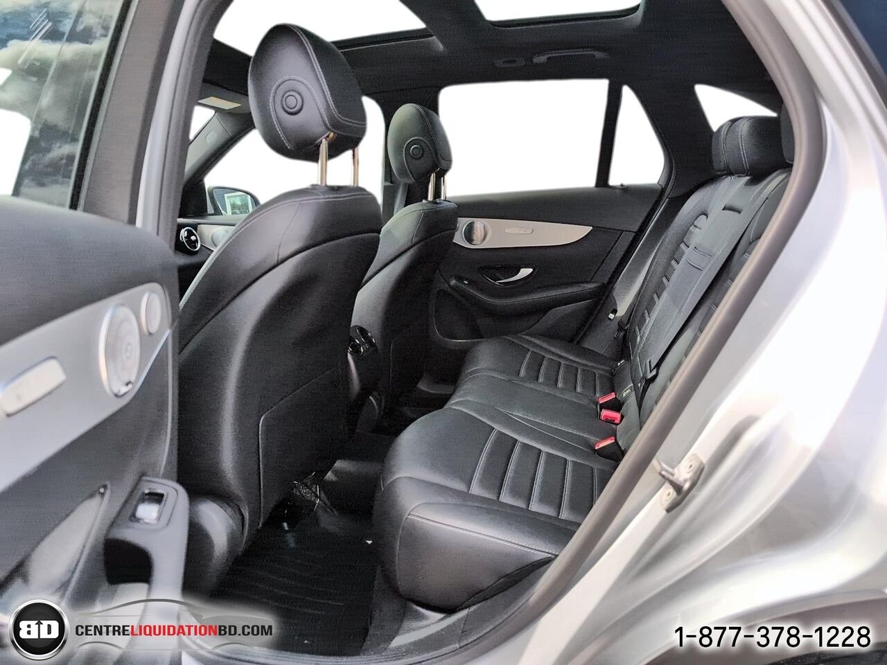 2017 Mercedes-Benz GLC GLC 300 4MATIC | BD0390 Silver Granby - photo #13