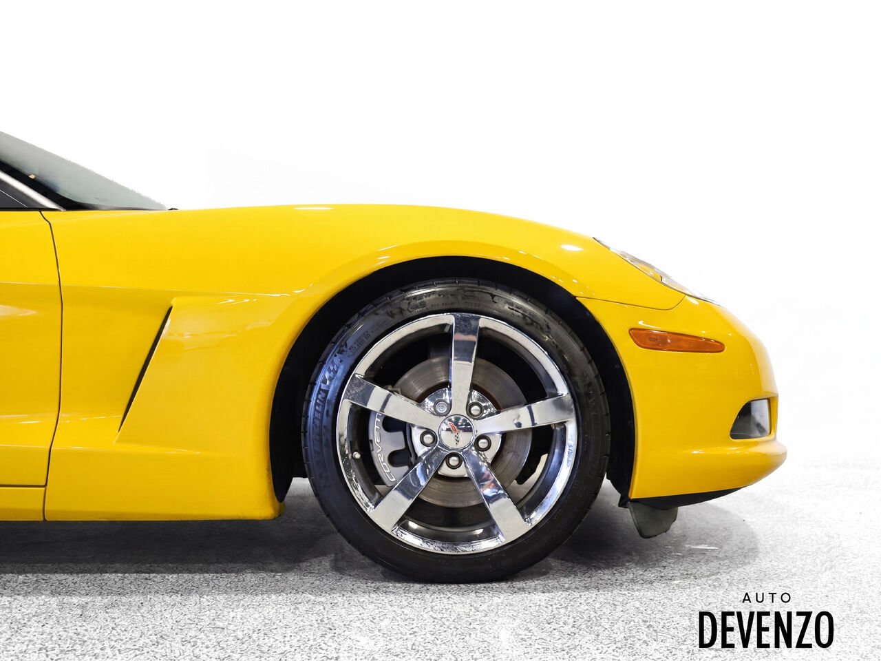 Chevrolet Corvette 2009 Jaune Saint-Eustache - photo #4