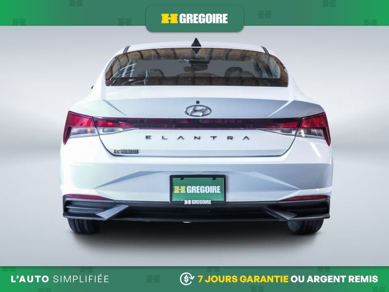 2021 Hyundai Elantra White Laval - photo #7