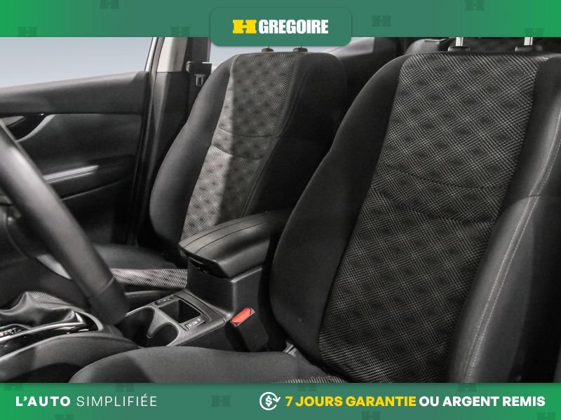 2023 Nissan Qashqai White Laval - photo #13