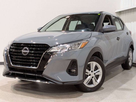 2024 Nissan Kicks S FWD Grey