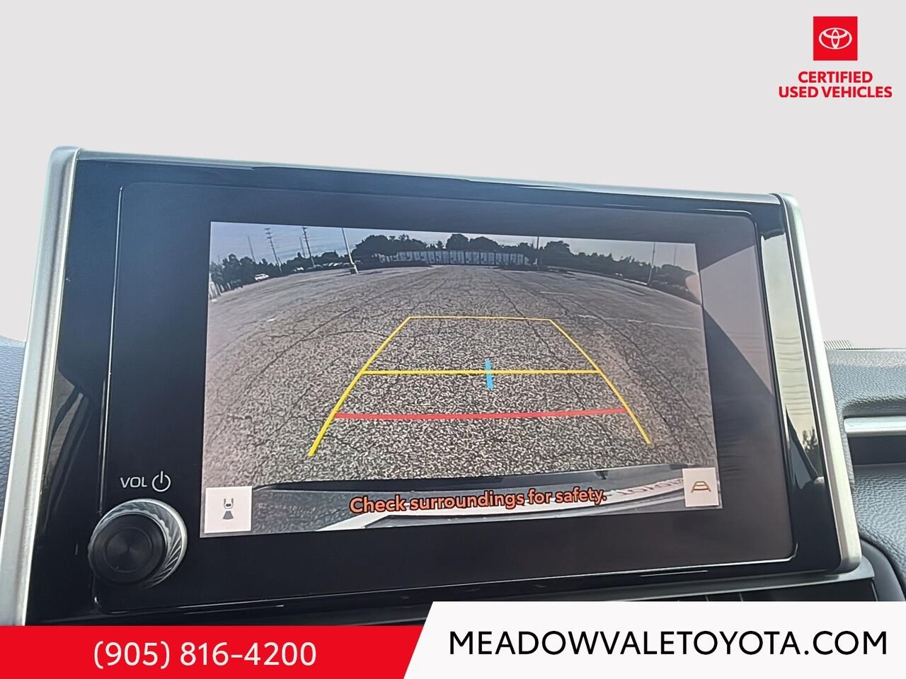 2023 Toyota RAV4 19" Alloys, Power Sunroof, Power Trunk, Soft Tex Leather Seats with Memory Silver Sky Metallic Mississauga - photo #16