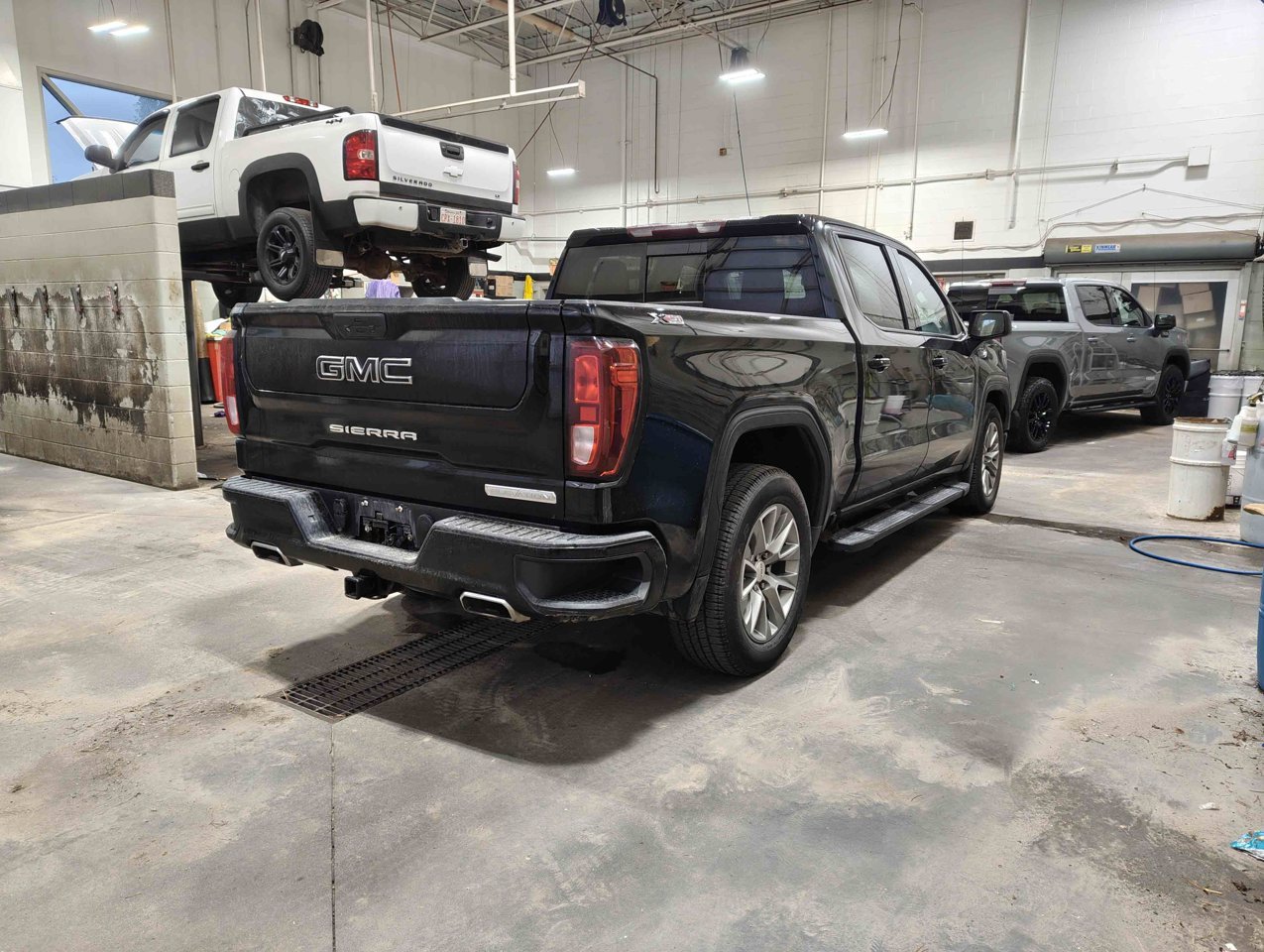 2021 GMC Sierra 1500 4WD Crew Cab 147 Elevation Black Sherwood Park - photo #5