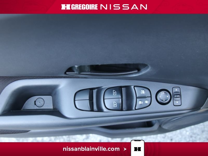 Nissan Kicks 2023 Blanc Laval - photo #16