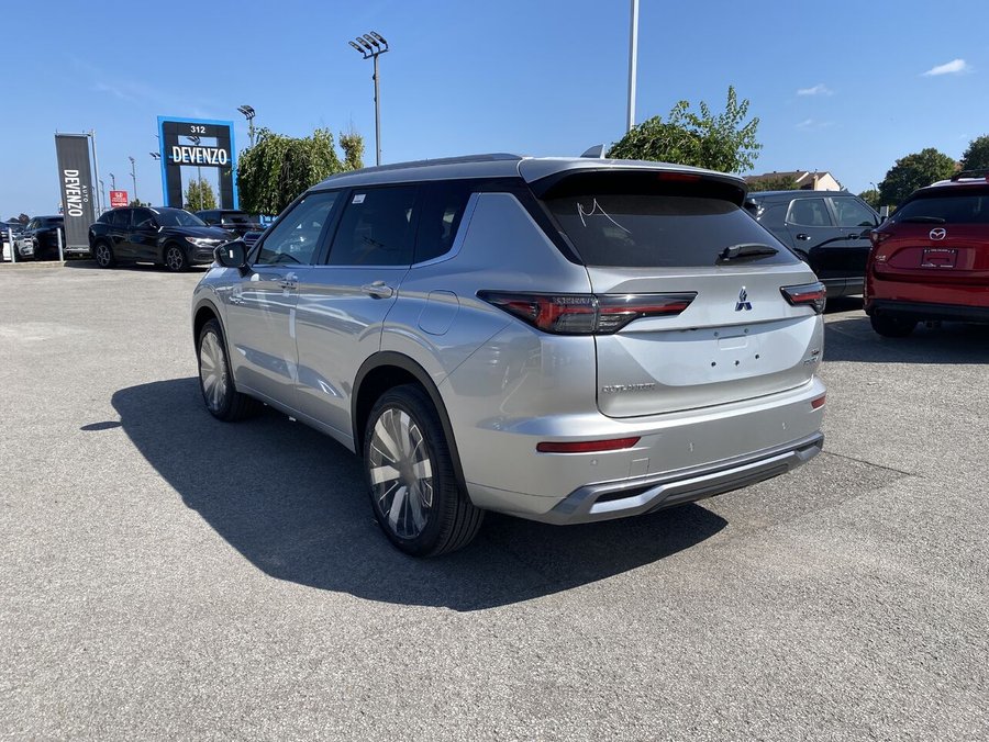 Mitsubishi Outlander PHEV GT S-AWC utilitaire sport TI 2026 Argent sterling