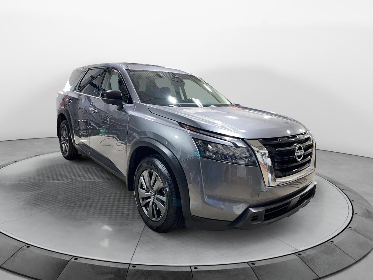 Nissan Pathfinder S 2023 Gris Baie-Comeau - photo #2