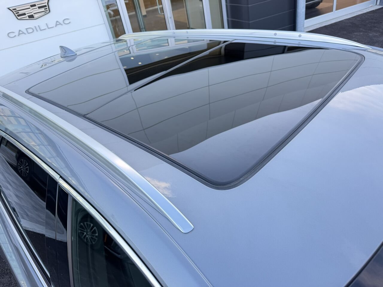 Cadillac XT5 PREMIUM LUXURYAWD FINANCEMENT À PARTIR 3.99% 2024 Gris Laval - photo #5