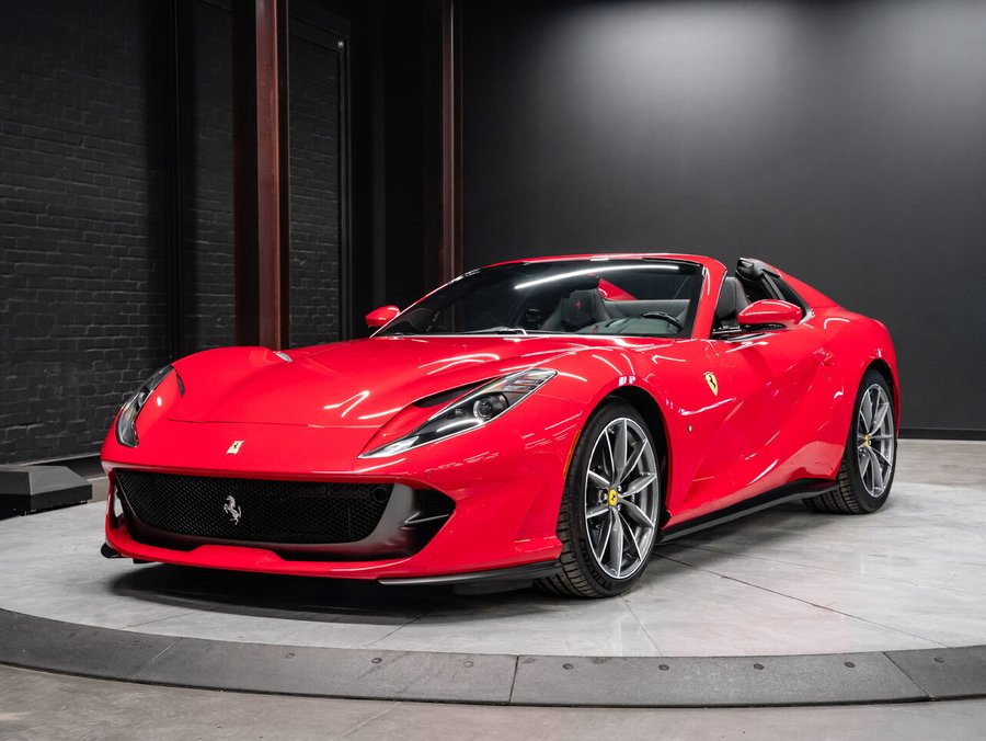 2022 Ferrari 812 GTS 2022 Red