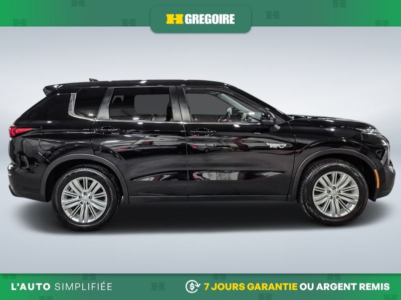 2023 Mitsubishi Outlander Plug-In Hybrid Black Laval - photo #10