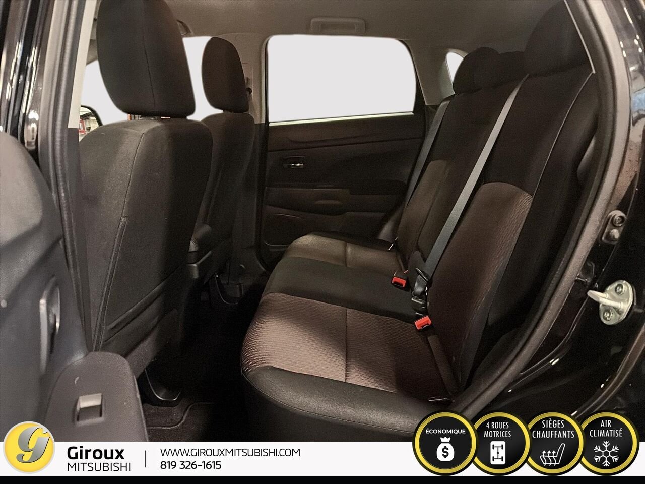 2019 Mitsubishi RVR Black Sainte-Agathe-des-Monts - photo #9