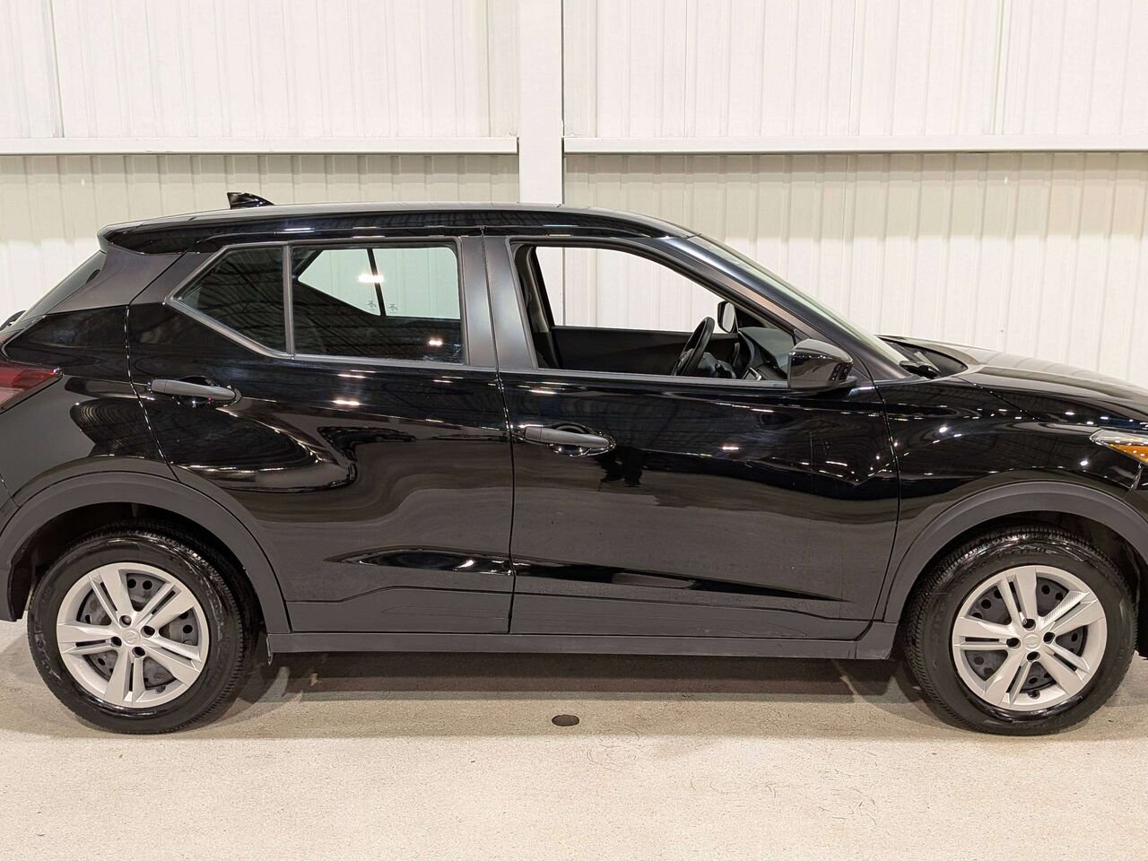 2024 Nissan Kicks S FWD Black Val-David - photo #7