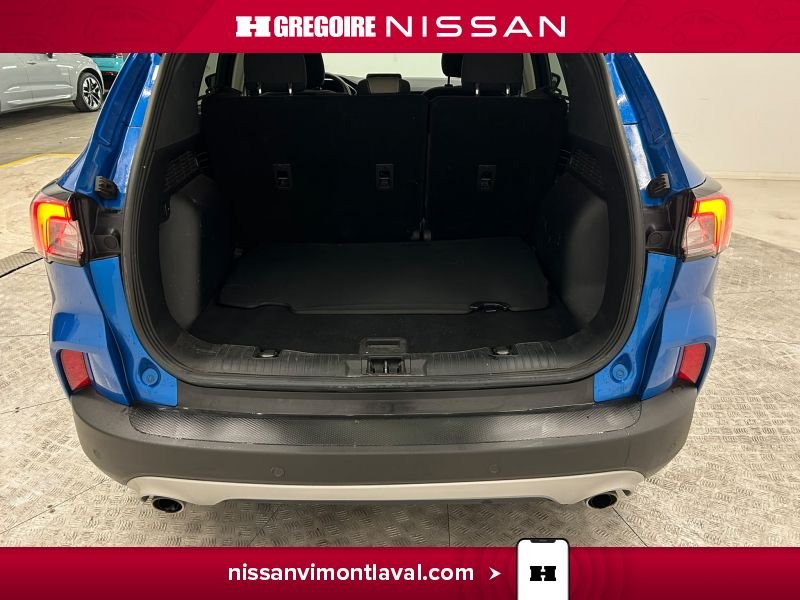 2021 Ford Escape Blue Laval - photo #15