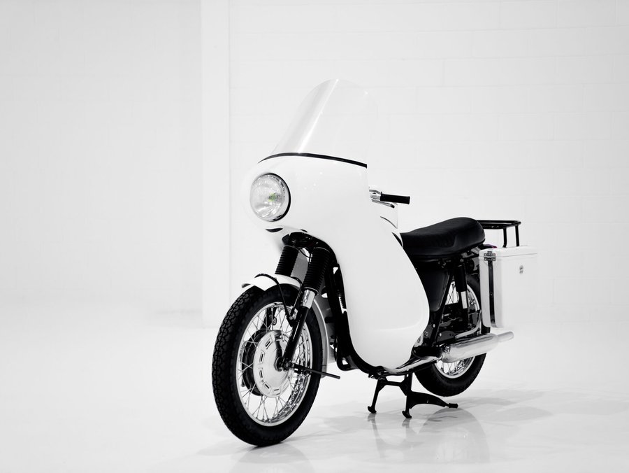 Triumph Trophy TR6P Saint 1968 1968 Blanc