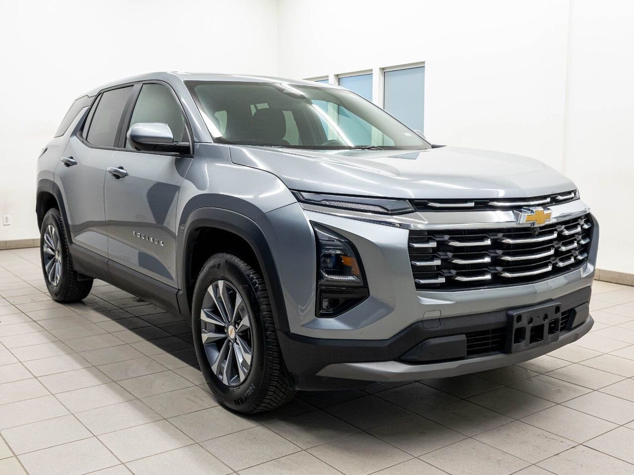 Chevrolet Equinox LT AWD *CAM 360* GR. SECURITE *CARPLAY* REG. ADAPT 2025 Gris Saint-Jérôme - photo #8