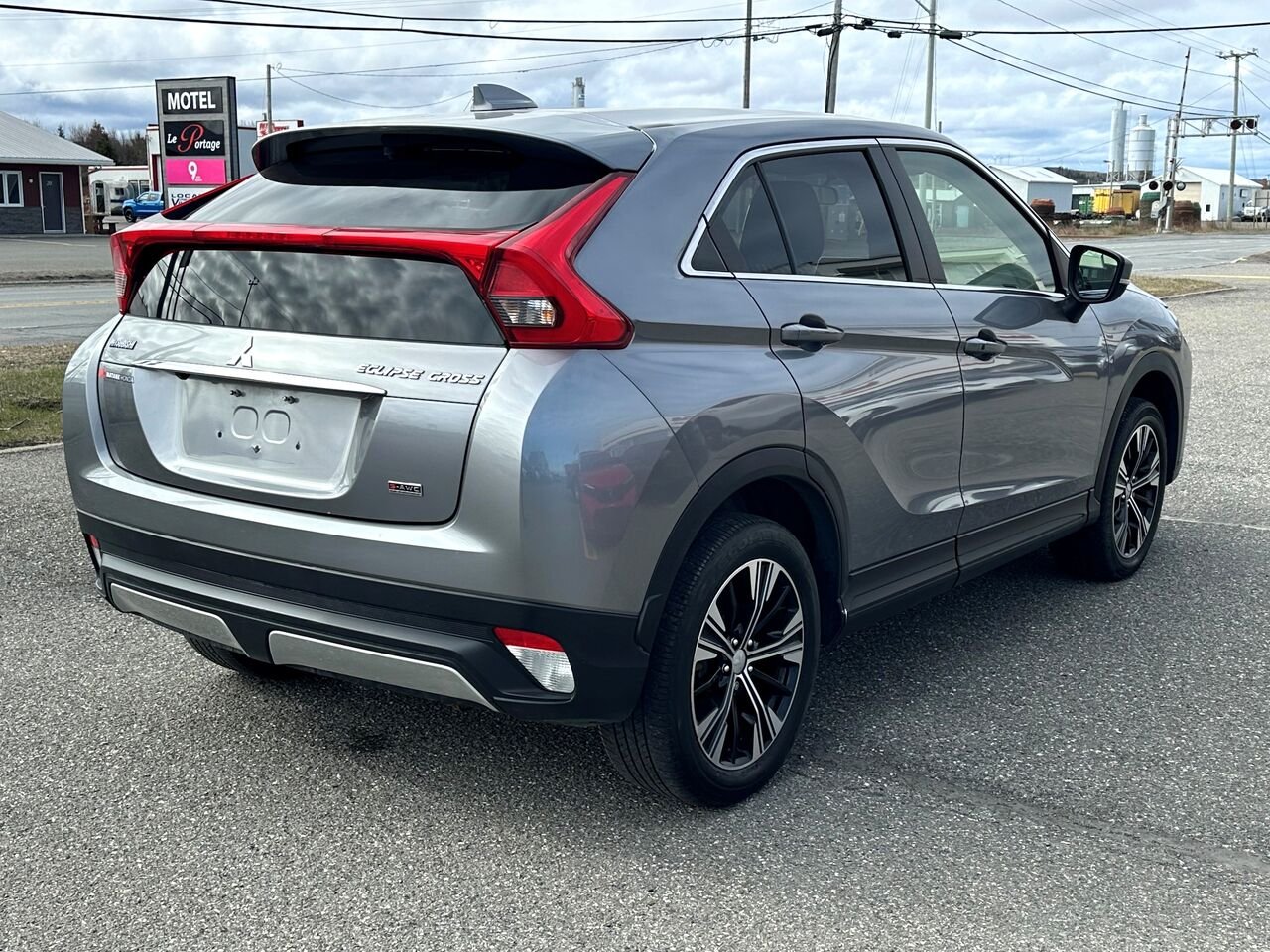 Mitsubishi Eclipse Cross SE S-AWC 2018 Gris Matane - photo #5