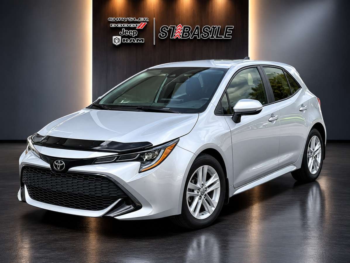 Toyota Corolla 2021 Argent Saint-Basile-le-Grand - photo #0