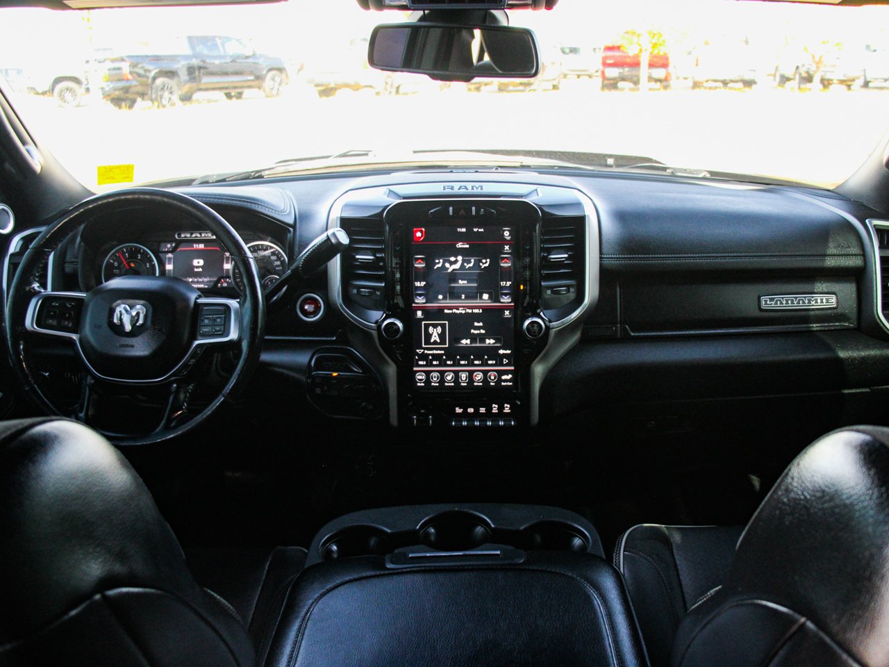 2019 Ram 3500 Laramie 4x4 Crew Cab 6'4 Box Black Sherwood Park - photo #32