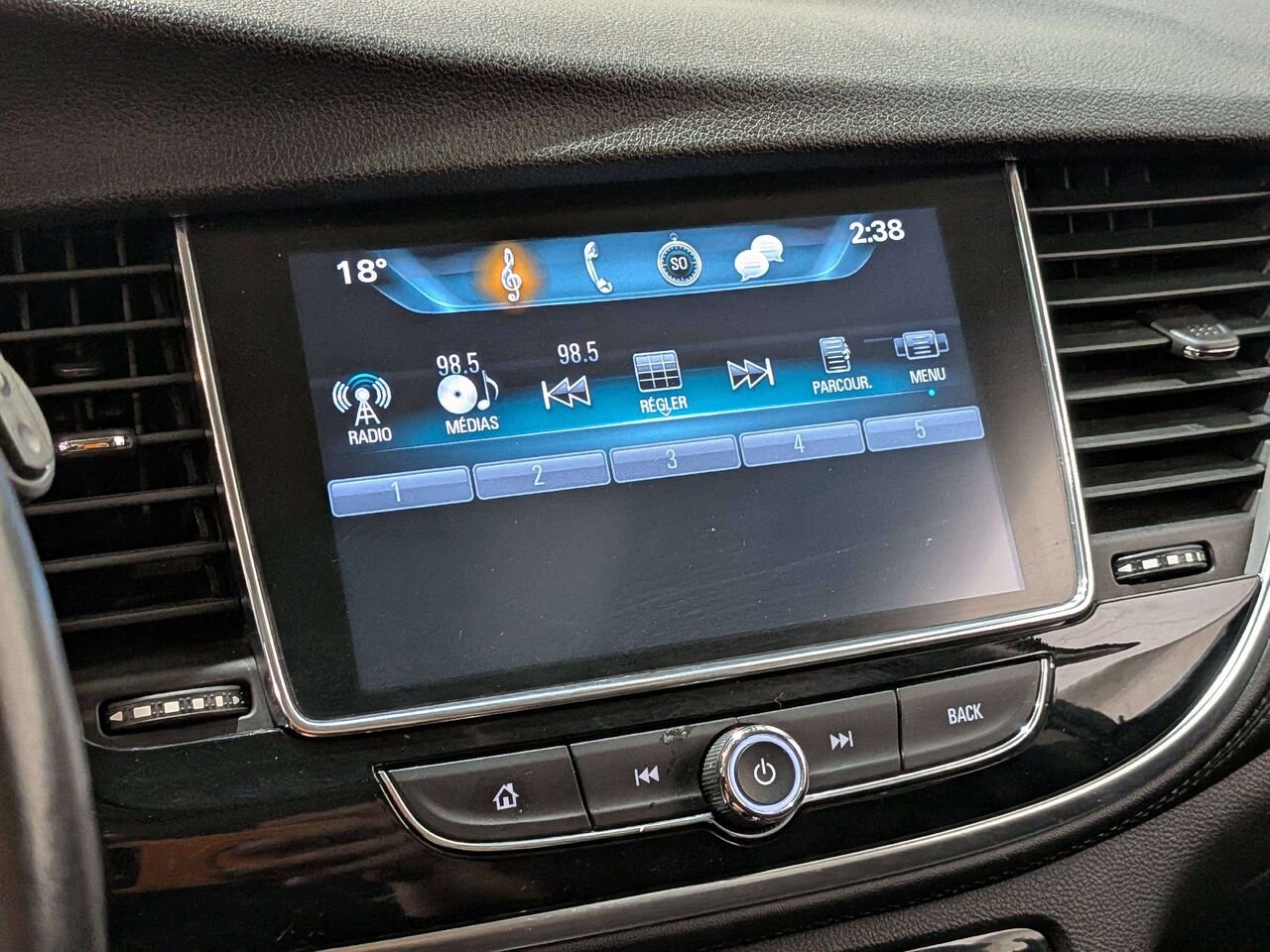 Buick Encore FWD 4dr Sport Touring 2017 Blanc Val-David - photo #21