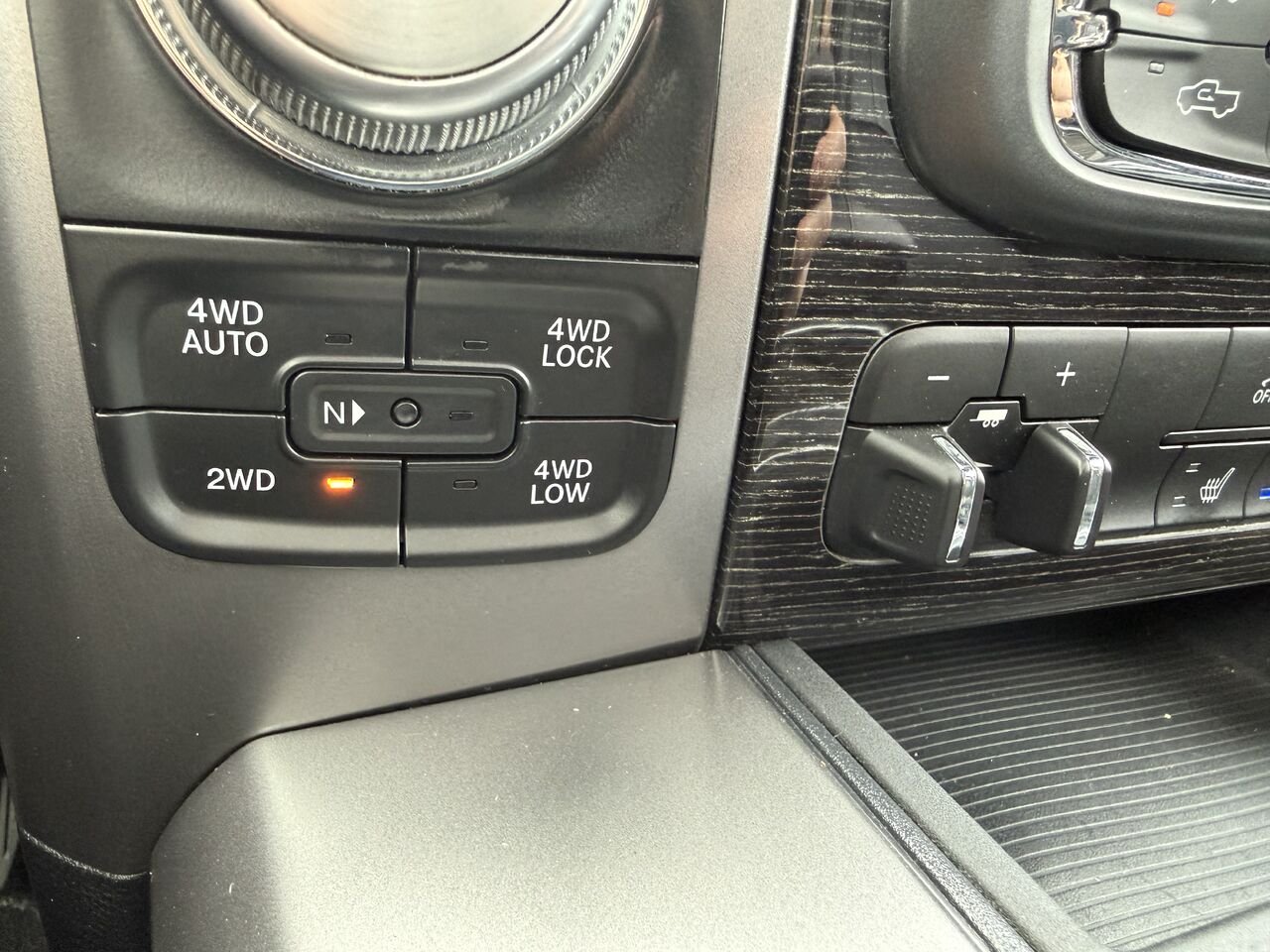 Ram 1500 *DIESEL* LIMITED CREW CAB 2018 Blanc Laval - photo #29