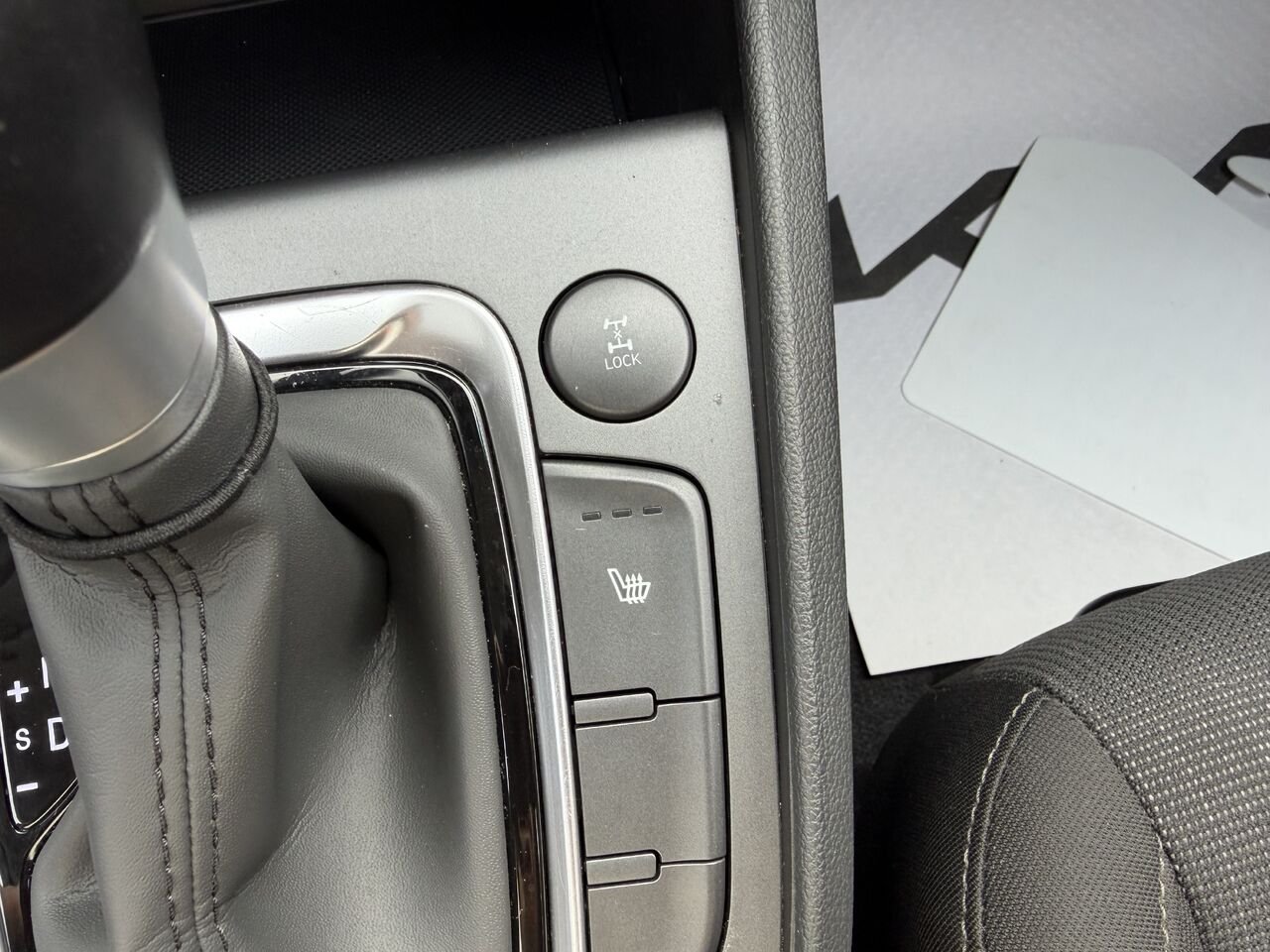 2022 Hyundai Kona Grey Thetford Mines - photo #28