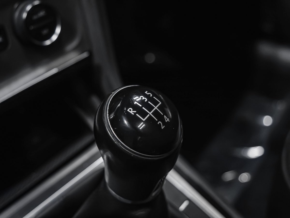 2017 Volkswagen Golf Black Montreal - photo #11