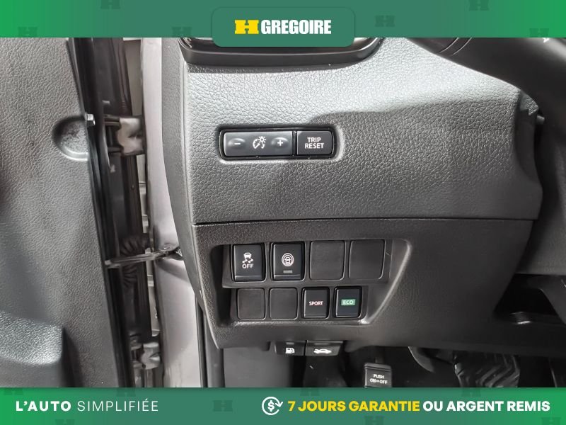 Nissan Qashqai 2023 Gris Laval - photo #15