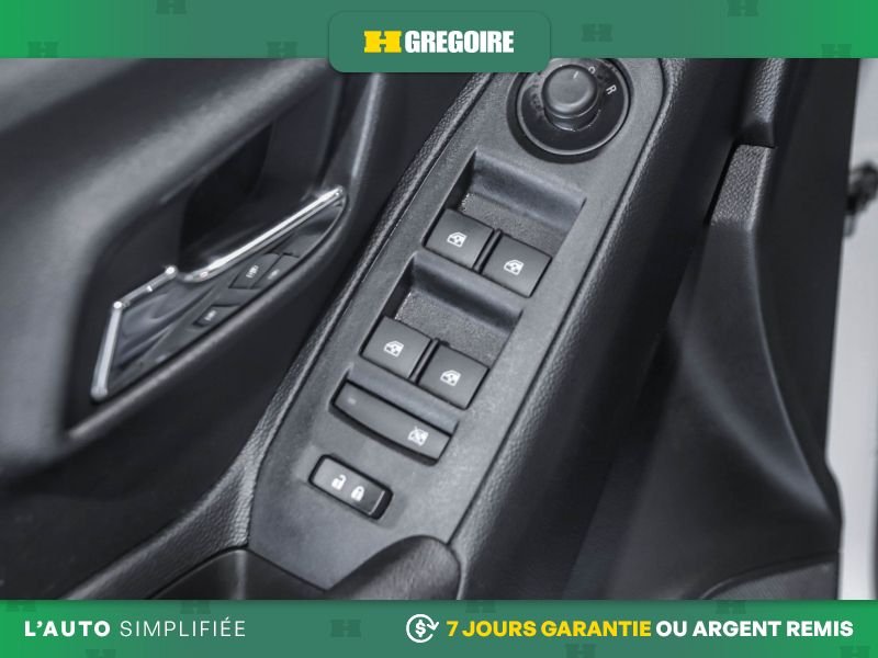 Chevrolet Trax 820603 | LS AWD AUTO AC MAGS CAM RECULE BLUETOOTH 2019 Blanc Laval - photo #13