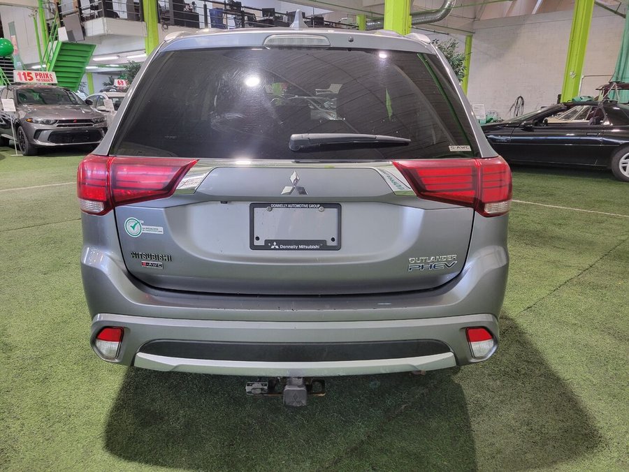 Mitsubishi Outlander PHEV GT S-AWC 2018 Gris
