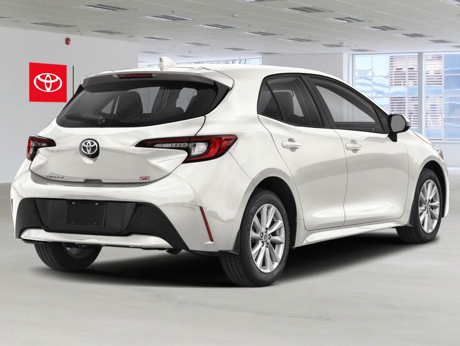 2023 Toyota Corolla Hatchback SE UPGRADE White