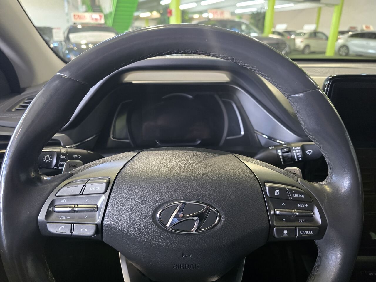 2021 Hyundai Ioniq Electric Black  - photo #13